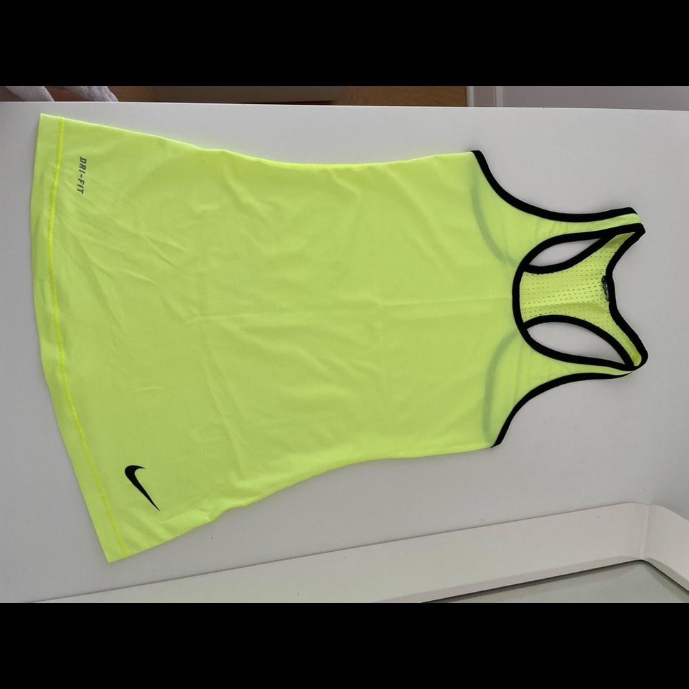 NIKE DRI-FIT TANK TOP SIZE XS Tank top Slim fit. Excellent condition